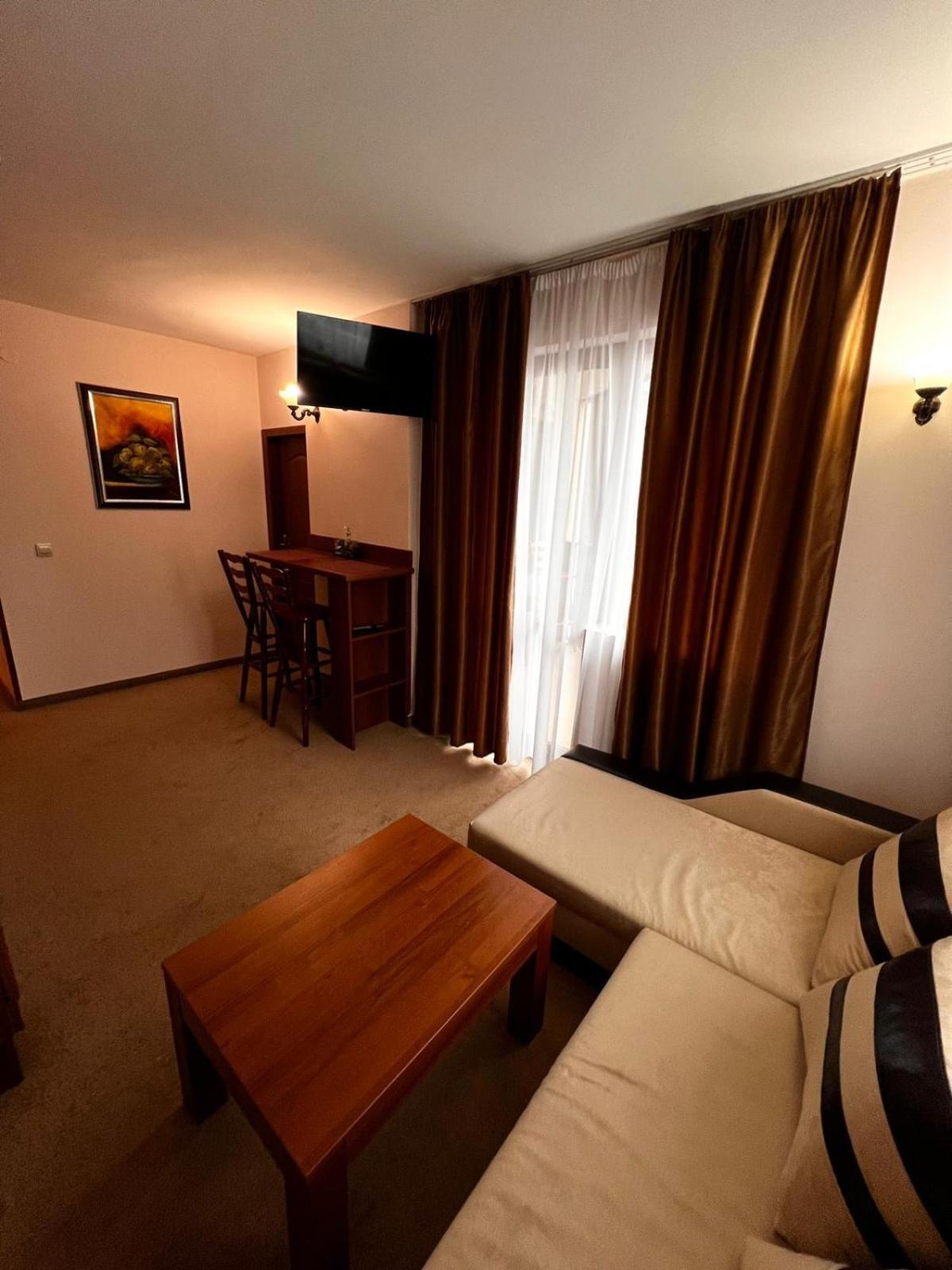 Dimitri Apartament Emerald , Near Gondola Bansko Buitenkant foto